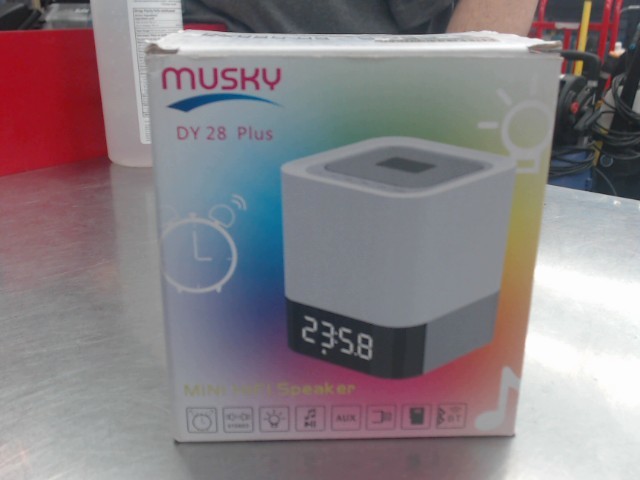 Mini hifi speaker