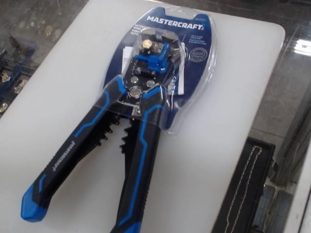 Pince a denuder ajustable