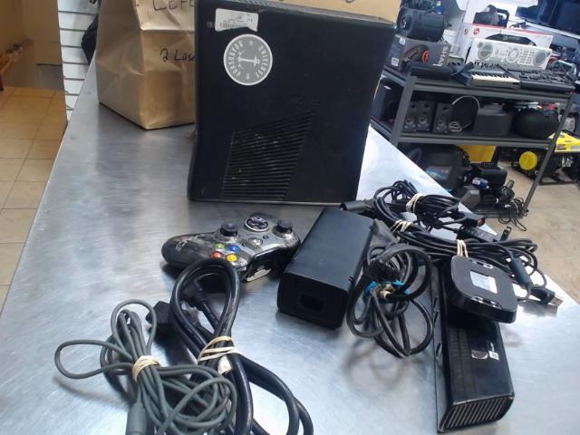 Xbox 360 + man + acc