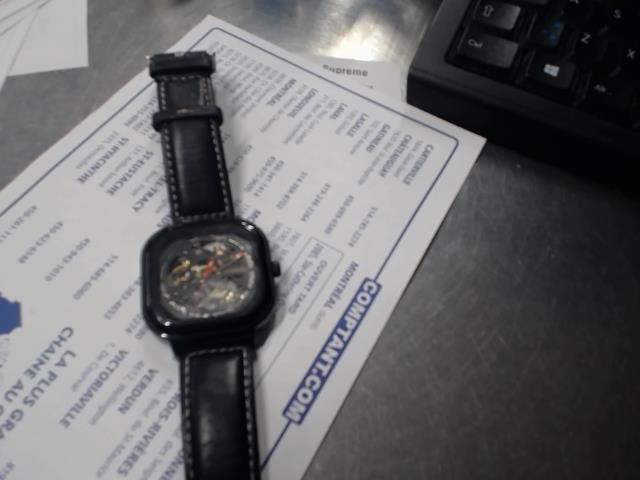 Automatic mens watch