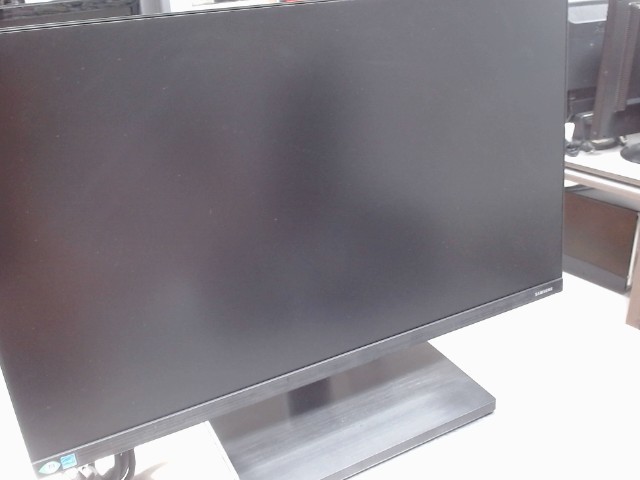 Ecran d'ordi samsung  av fil