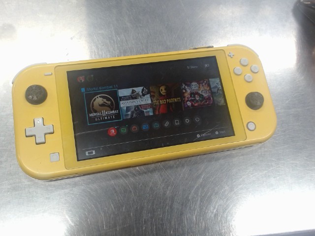 Console switch lite jaune magane no char