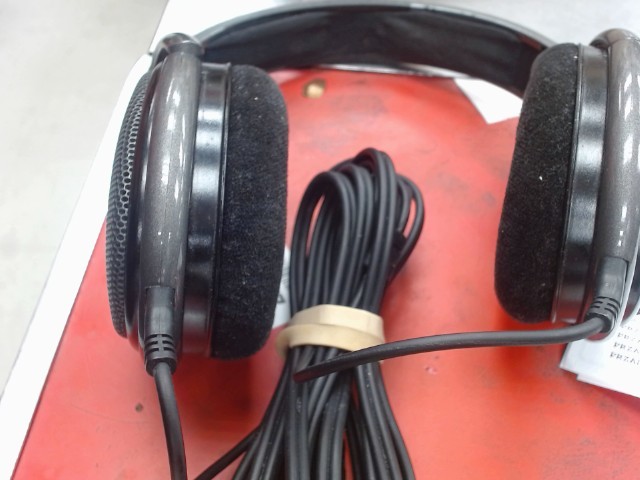 Ecouteur a fil pour dj