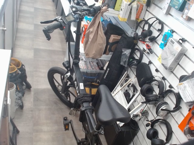 Velo electrique+chargeur+cls