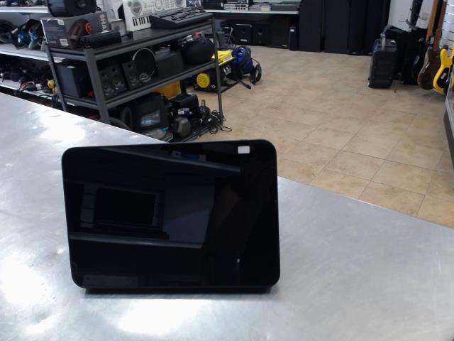 Amazon echo show 8 + charg