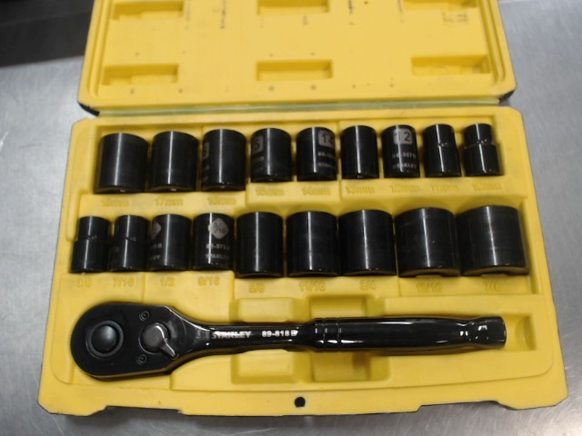 Stanley ratchet kit 19 morceaux