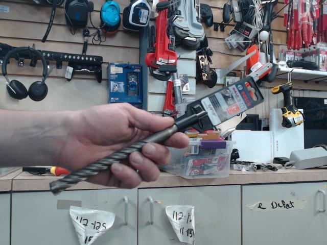 Drill bit