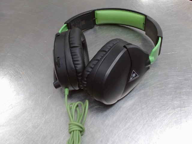 1x ecouteur turtle beach