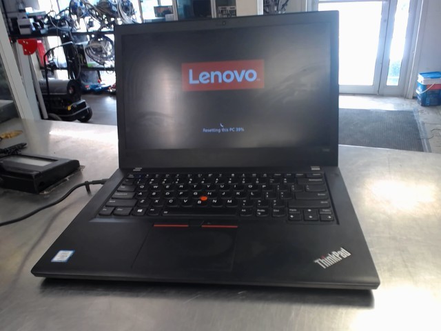 Laptop ryzen 33250u/8 gb ram/512ssd