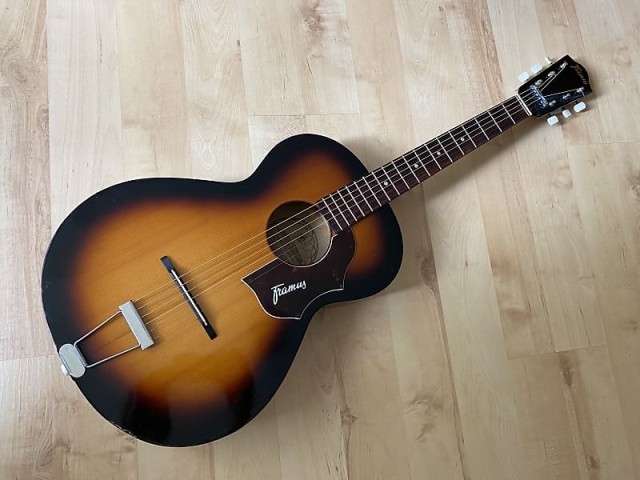 Framus parlor 1968 sunburst