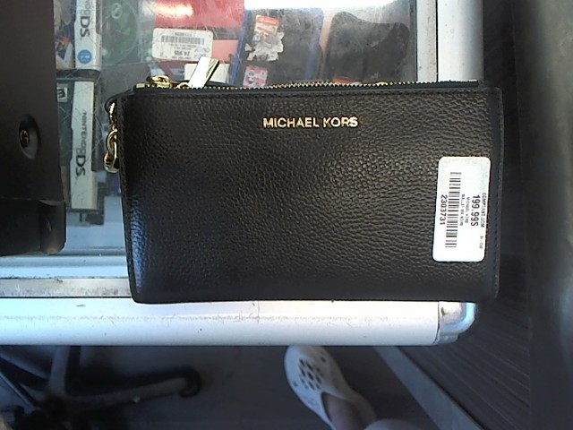 Black michael kors wallet
