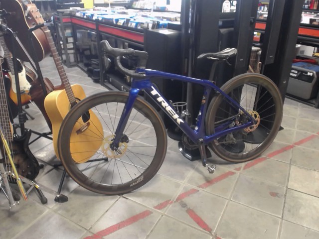 Gen 4 2023-2024 roues zipp 303s