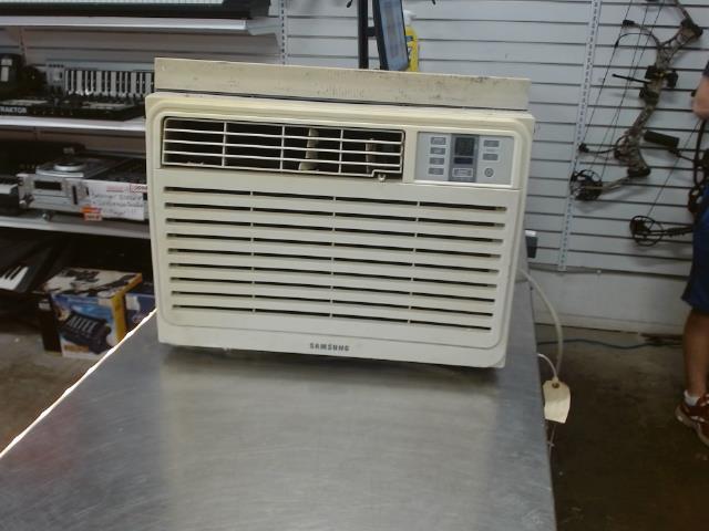 Air climatis 8000btu samsung