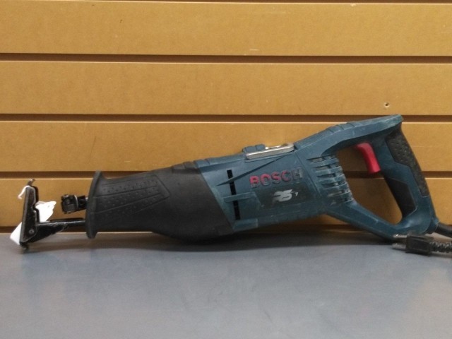 Scie alternative bosch electrique
