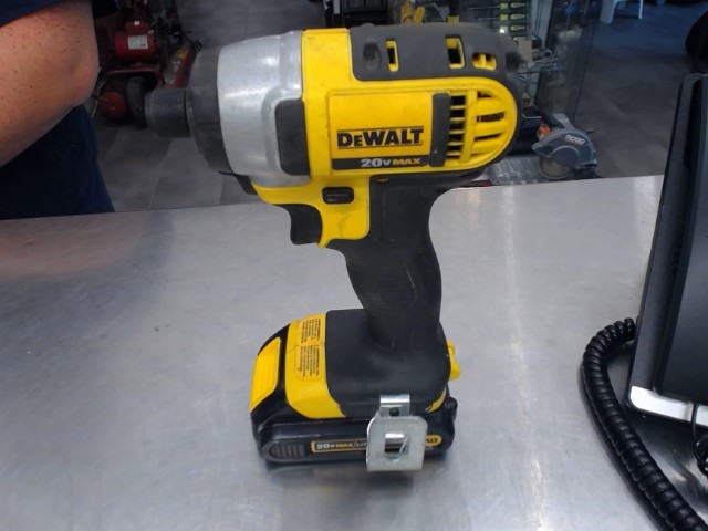 Impact dewalt 20v +batt 1.5ah
