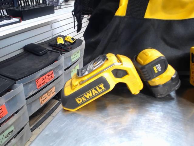 Lumiere dewalt no batt