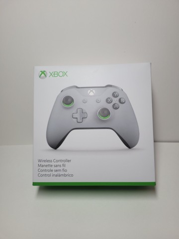 Manette xbox one open box