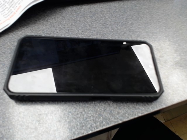 Samsung a14 gris avec case mauve