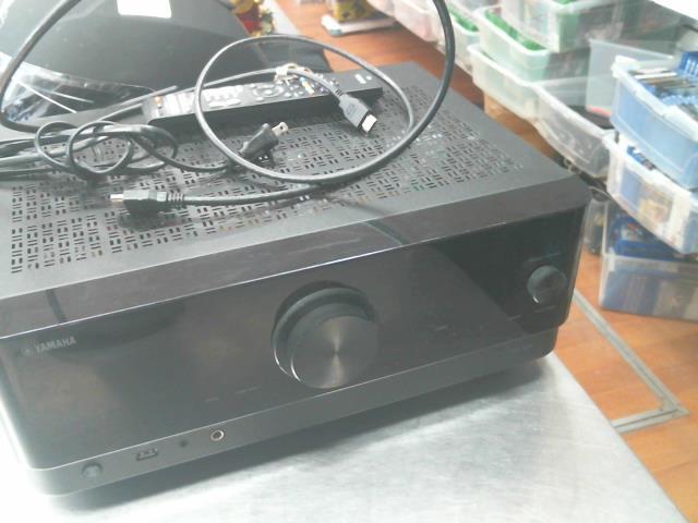 Amplificateur yamaha 120v 260w