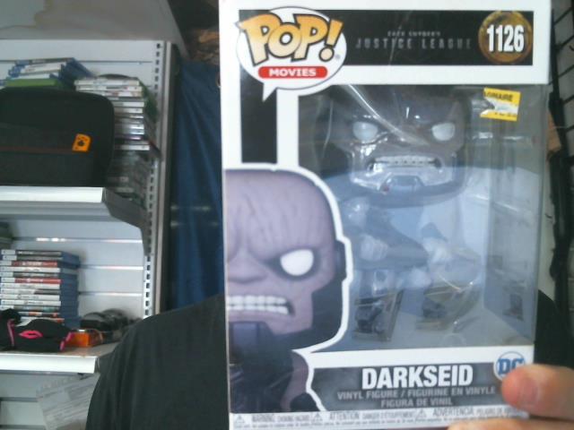 Figurine pop darkseid
