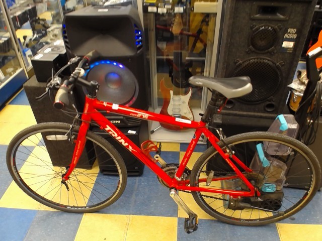 Velo rouge mountain