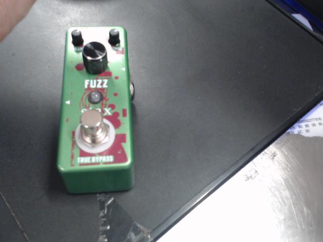 Pedal effect stax 300 series fuzz