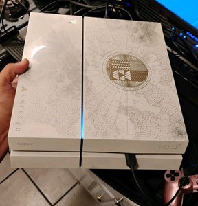 Playstation blanche ed destiny