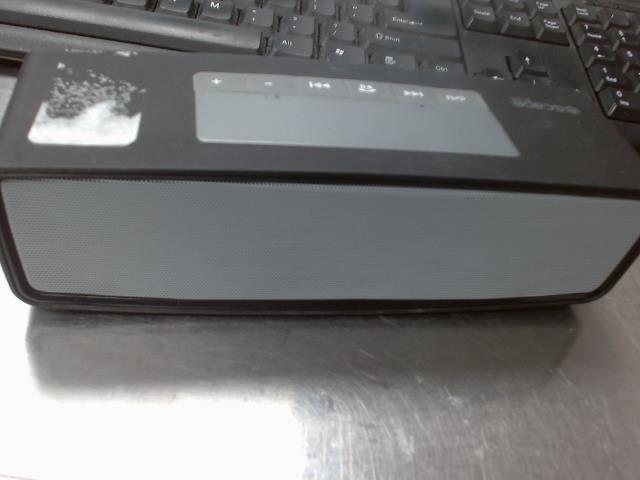 Speaker bluetooth