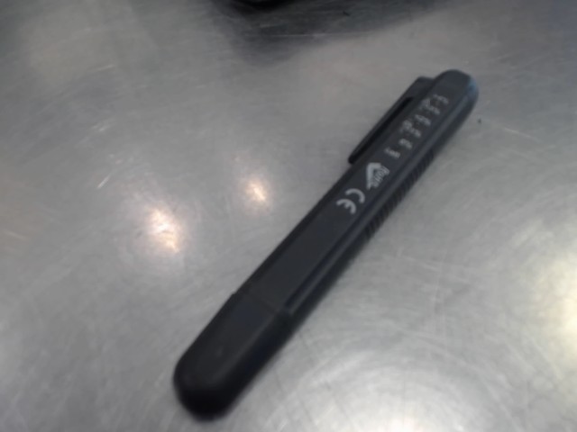 Brake fluid tester