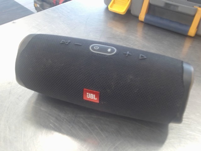 Speaker bluetooth charge 4