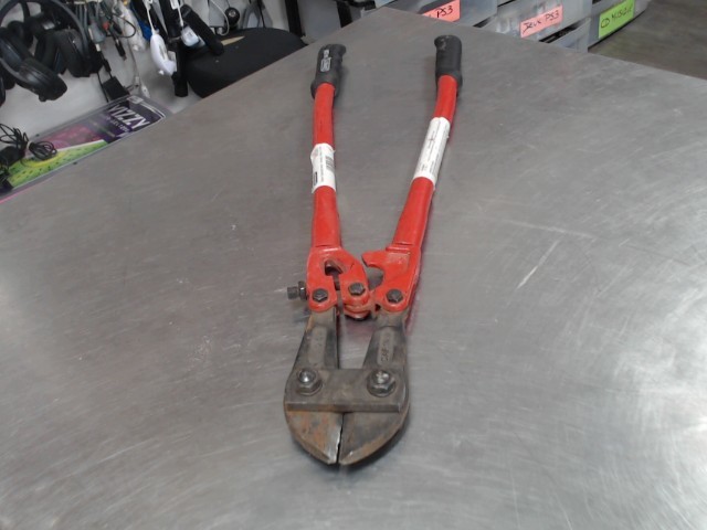 Paire cutter metal