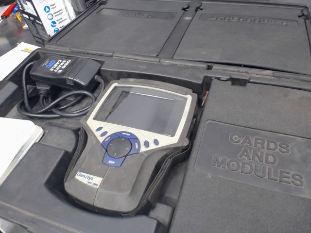 Scanner voitue complet dans case