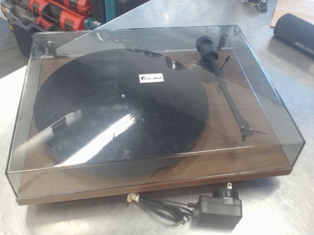 Table tournante pro-ject walnut+fil