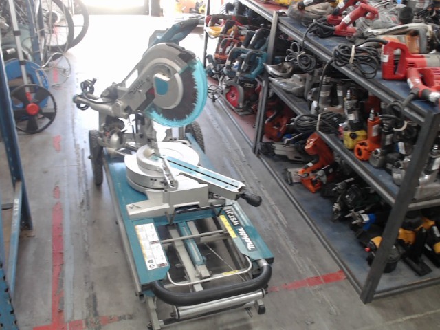 Scie onglet radial 12''+rack sur roue