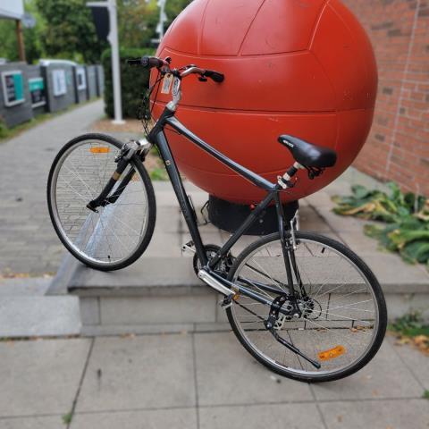Velo de ville large gris noir rouge