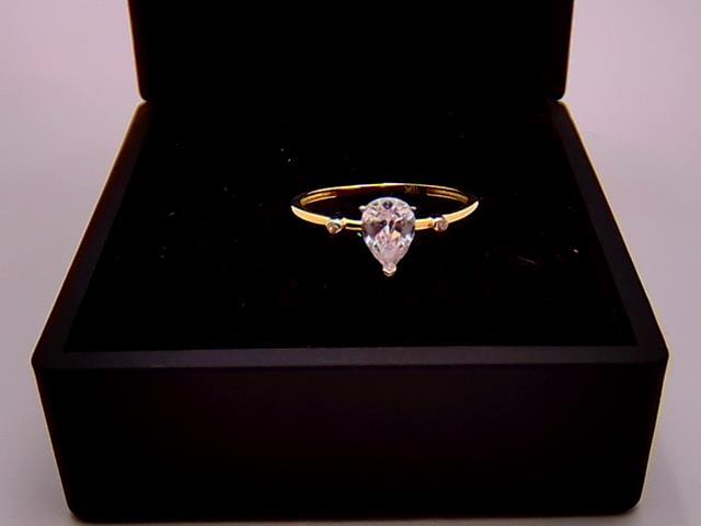 BAGUE EN OR 10KT NEW