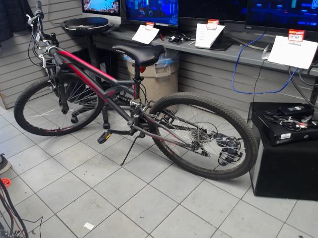 Velo race inspired geometry