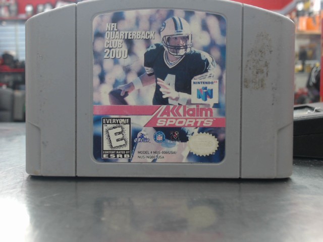 Nfl quarterback club 2000
