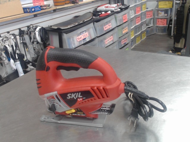 Scie sauteuse electrique vitesse variabl