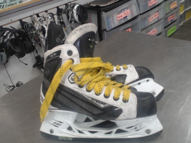 Paire patin glace(7 homme)