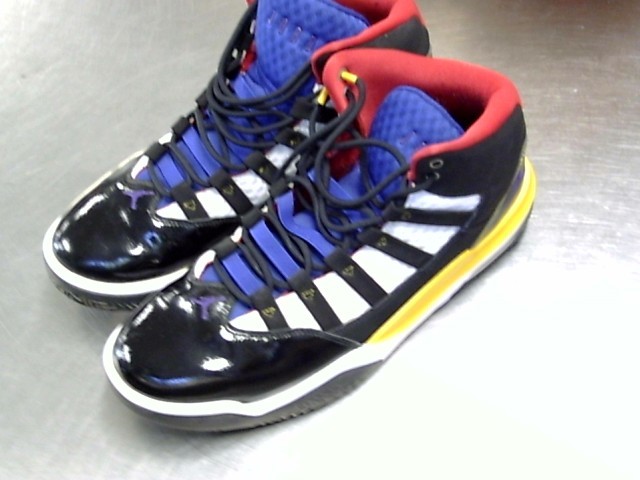 Jordan retro noir bleu rouge
