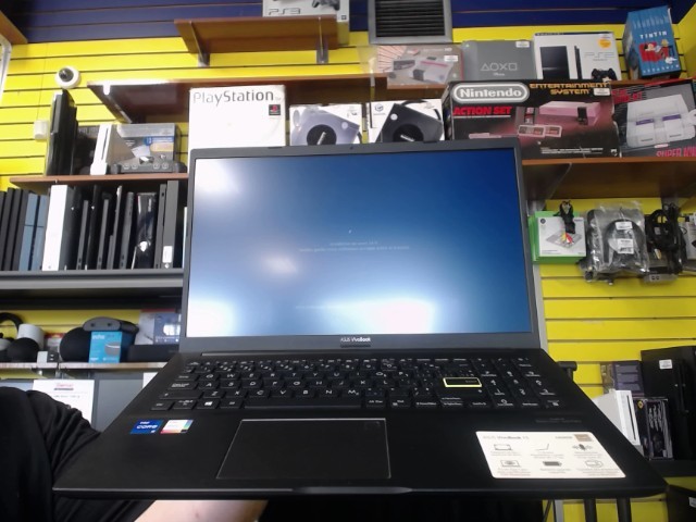 I5-1135g7 2.40ghz 8go ram 512ssd