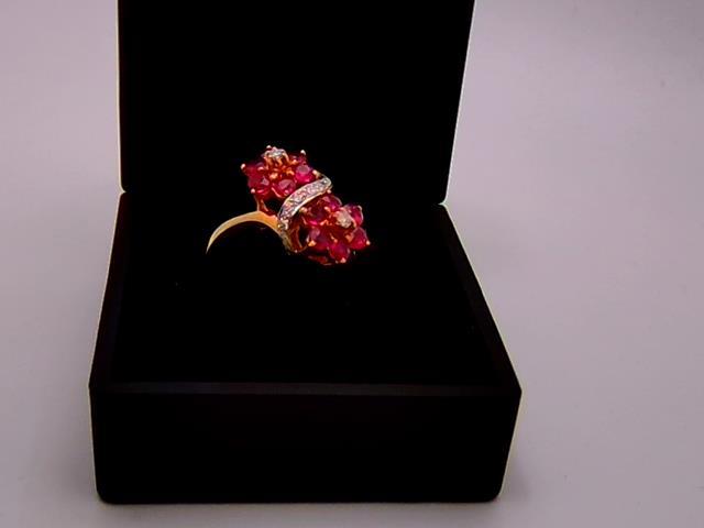BAGUE  EN OR 14KT AVEC DIAMANTS