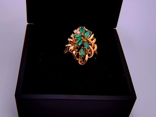 BAGUE EN OR 14KT AVEC DIAMANTS