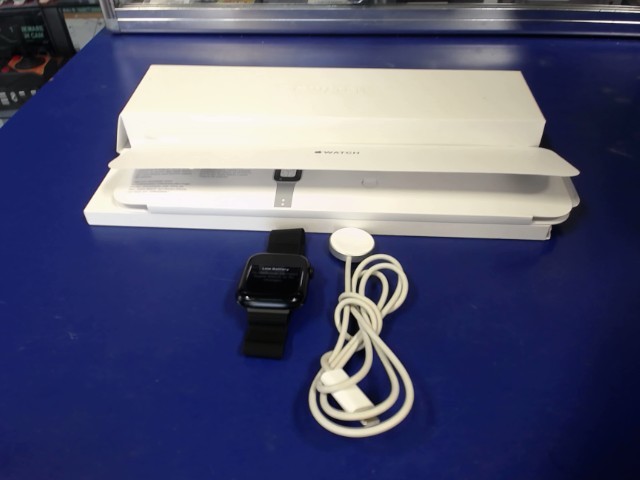 Apple watch 45 mm gps