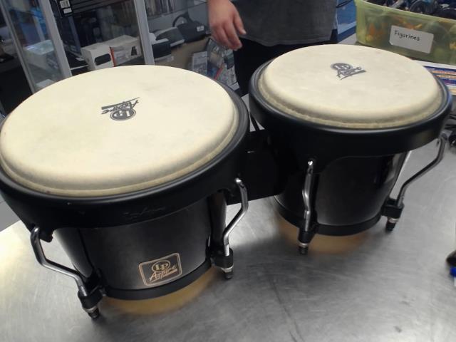 Bongos dark wood