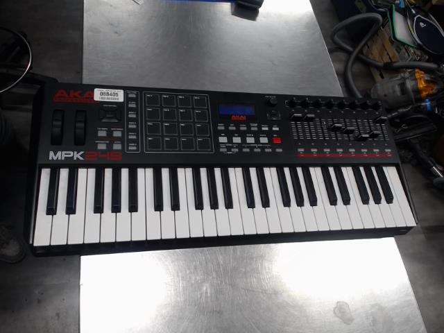 Controleur midi usb akai