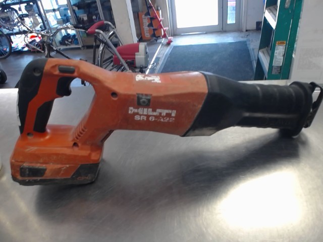 Sawzall hilti avec batterie 4ah