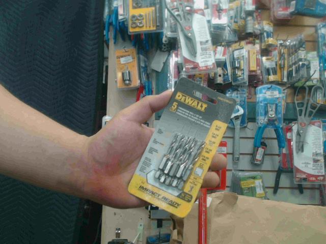Pk 5 pc drill and tap bit