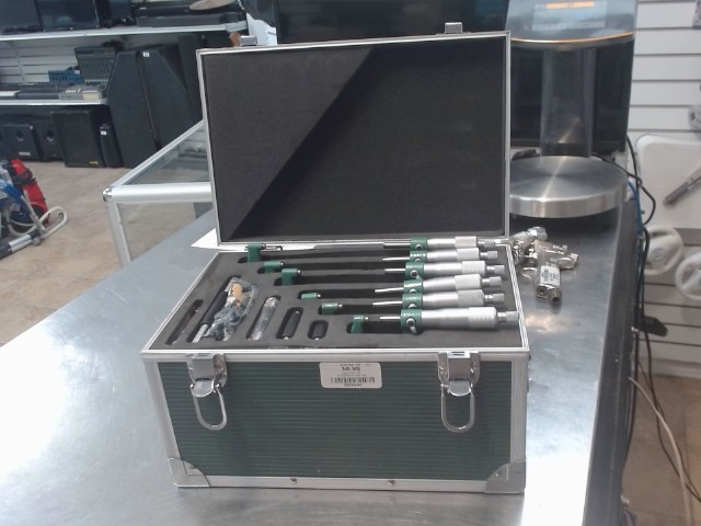 Kit micrometre dans case